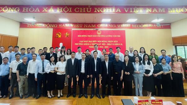 Hội đồng nhân dân phường Lương Văn Tri tổ chức chương trình gặp mặt đại biểu HĐND phường khoá I, nhiệm kỳ 2021 - 2026 và đại biểu HĐND phường khoá II, nhiệm kỳ 2026-2031.