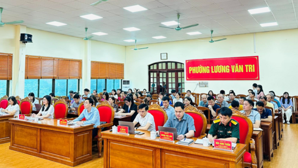 Phường Lương Văn Tri tổ chức Hội nghị quán triệt, tuyên truyền, triển khai thực hiện các Nghị quyết, Quy định, Kết luận của Hội nghị lần thứ hai Ban Chấp hành Trung ương Đảng khoá XIV
