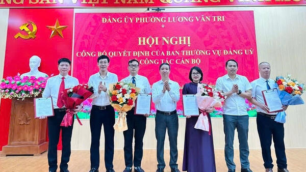 Phường Lương Văn Tri tổ chức Hội nghị công bố các quyết định về công tác cán bộ